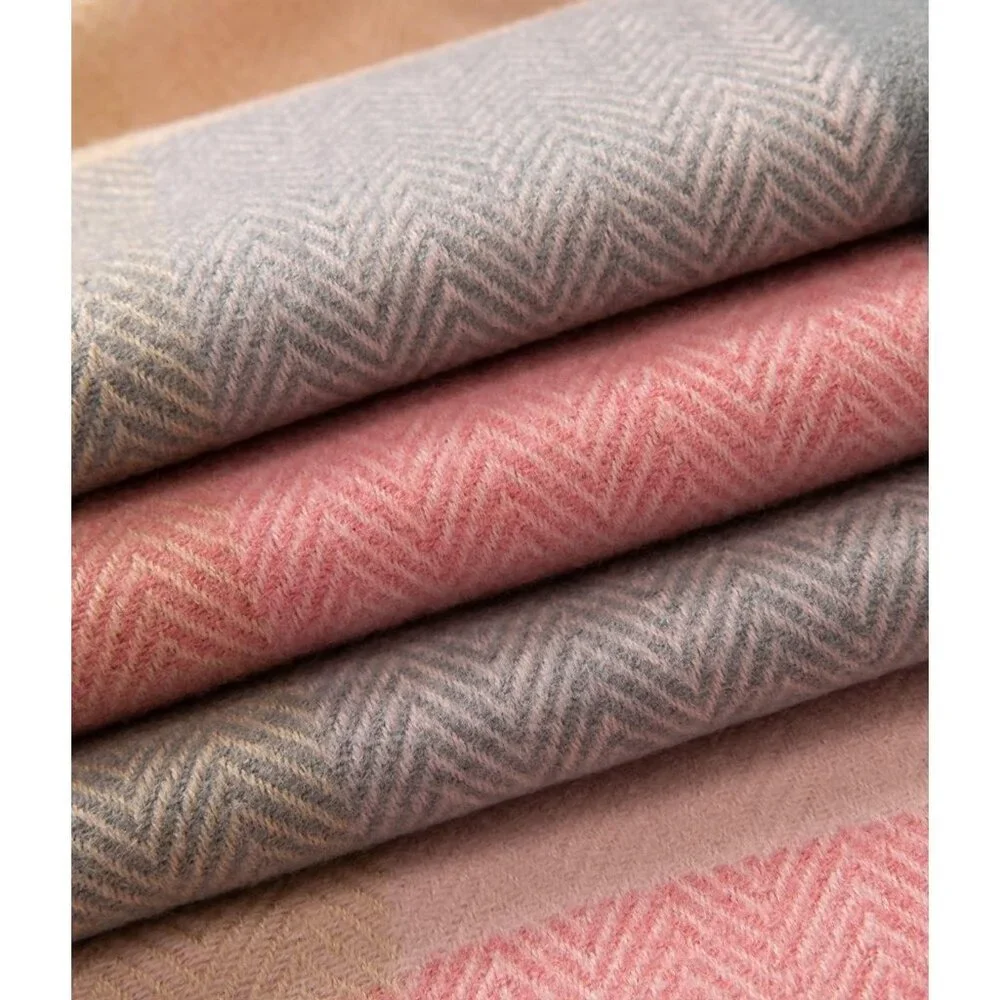 Women's Lilac Check Wool Scarf Cashmere Feel Winter Checked Scarves Soft Shawls